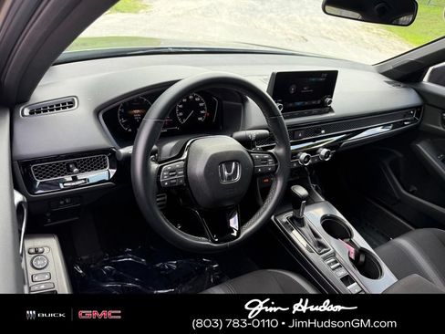 Used 2022 Honda Civic Sport image 4