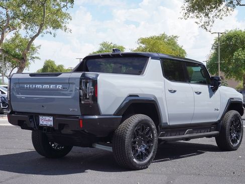 New 2026 GMC Hummer EV 4x4 Crew Cab image 3