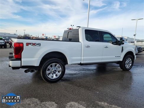 Used 2022 Ford F250 Platinum w/ FX4 Off-Road Package image 2