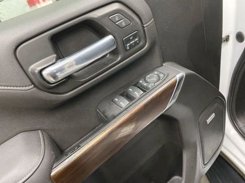 Used 2023 GMC Sierra 2500 SLT w/ SLT Premium Package image 24