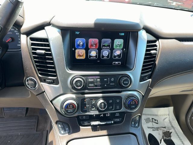 Used 2018 Chevrolet Suburban Premier AWD/4WD image 25