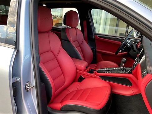 Used 2021 Porsche Macan GTS image 7