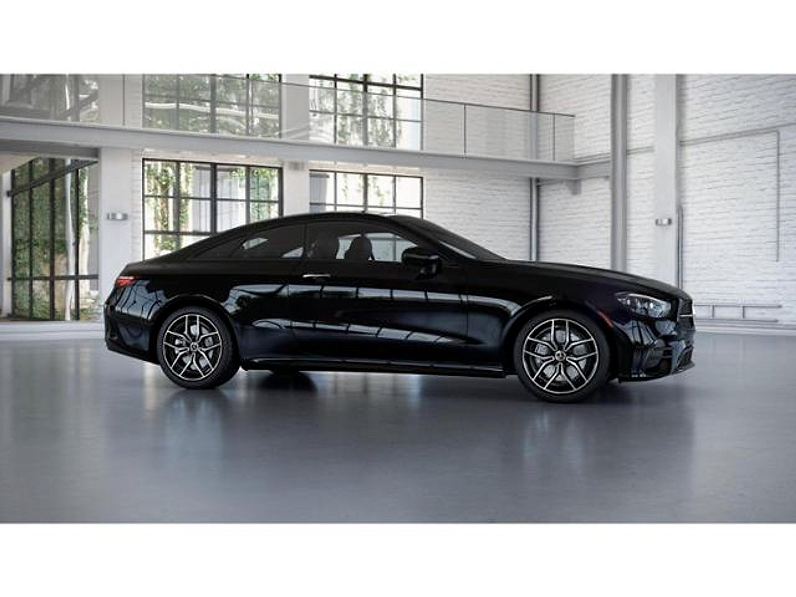Used 2023 Mercedes-Benz E 450 Coupe image 15