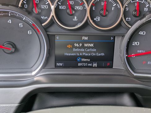 Used 2021 Chevrolet Silverado 1500 LT Trail Boss w/ Convenience Package II AWD/4WD image 28