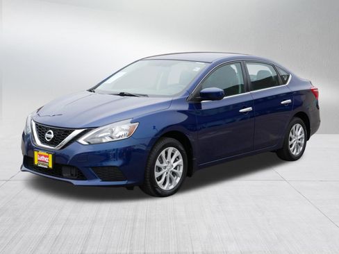 Used 2019 Nissan Sentra SV w/ All Weather Package FWD image 3