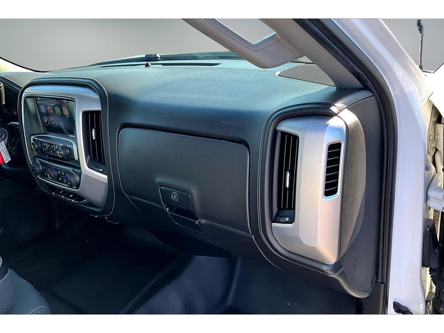 Used 2015 GMC Sierra 1500 SLE AWD/4WD image 27