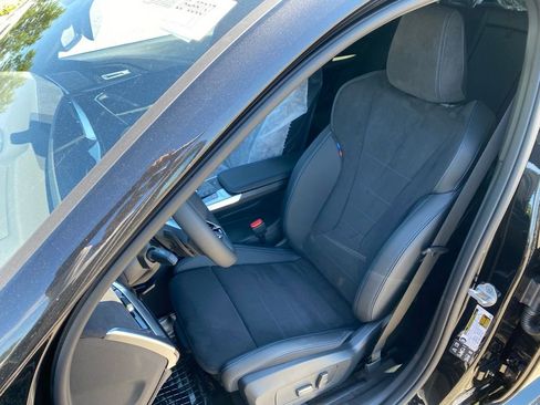 New 2026 BMW X2 xDrive28i w/ Technology Package AWD/4WD image 11