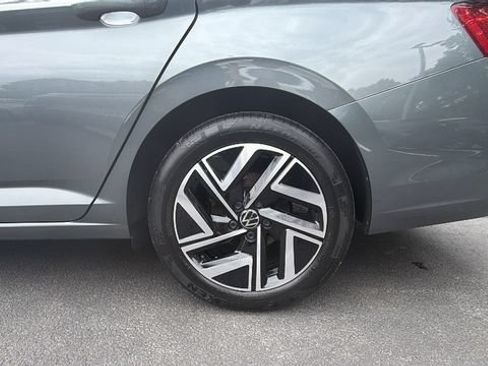 Used 2022 Volkswagen Jetta SEL FWD image 9