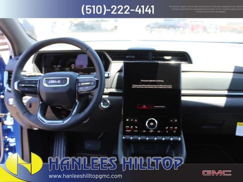 New 2026 GMC Terrain AT4 w/ Technology Package II AWD/4WD image 19