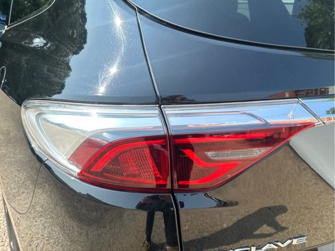 Used 2022 Buick Enclave Essence w/ Experience Buick Package image 17