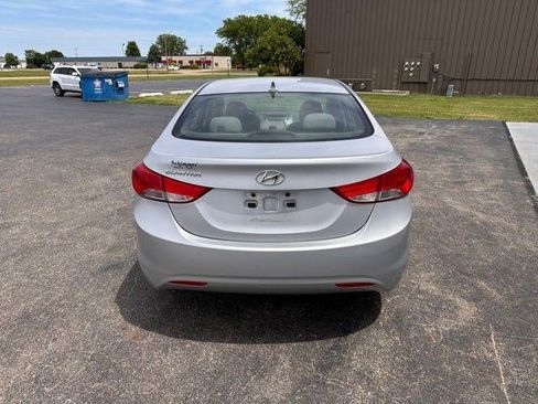 Used 2011 Hyundai Elantra GLS FWD image 7