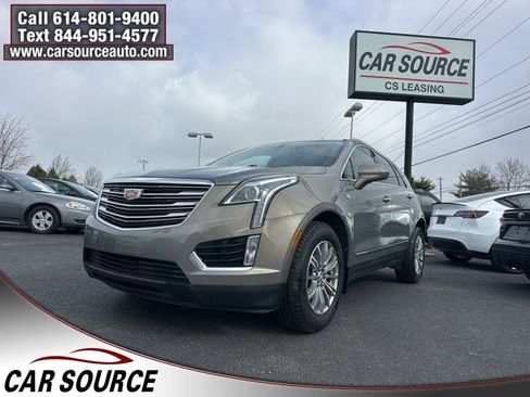 Used 2017 Cadillac XT5 Luxury image 1