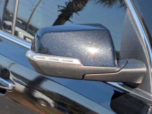 Used 2020 GMC Acadia Denali image 12