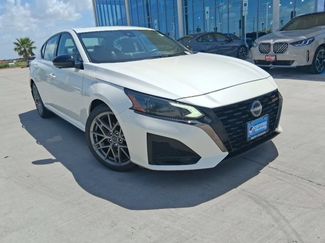 Used 2024 Nissan Altima 2.0 SR FWD video 1