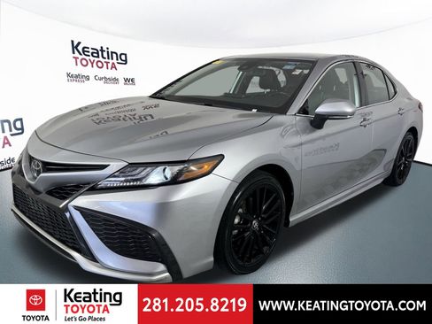 Used 2024 Toyota Camry XSE image 8