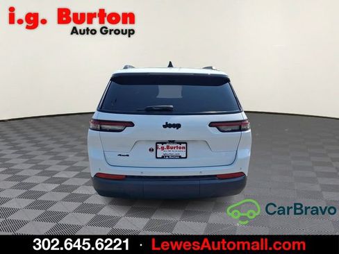 Used 2023 Jeep Grand Cherokee L Laredo AWD/4WD image 5