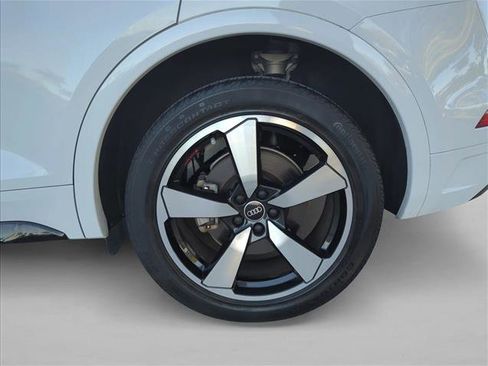 Used 2022 Audi Q5 2.0T Premium Plus w/ Premium Plus Package image 30