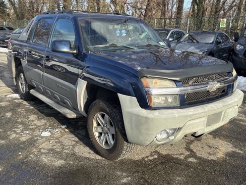Used 2002 Chevrolet Avalanche 4x4 w/ Off-Road Suspension Pkg image 6