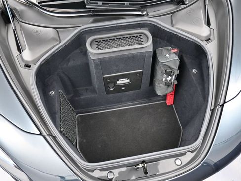 Used 2020 McLaren 720S Spider image 28