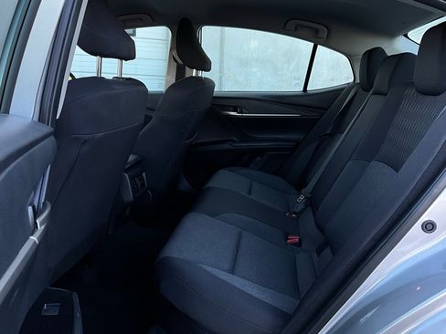 Used 2025 Toyota Camry LE image 11