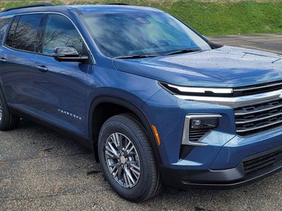 New 2026 Chevrolet Traverse LT