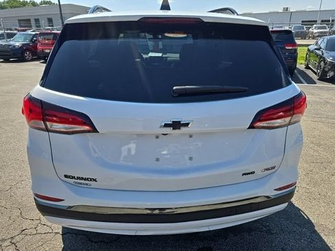 Used 2023 Chevrolet Equinox RS w/ RS Leather Package AWD/4WD image 6
