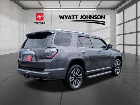 Used 2018 Toyota 4Runner Limited AWD/4WD image 5