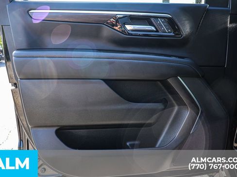 Used 2025 Chevrolet Tahoe LT AWD/4WD image 47