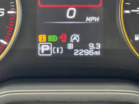 Used 2025 Subaru Crosstrek 2.5i Sport image 4