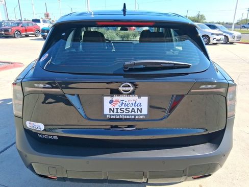 New 2026 Nissan Kicks S image 5