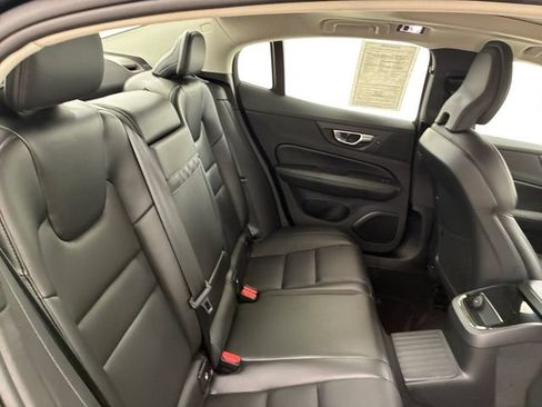 Used 2021 Volvo S60 T8 R-Design Expression AWD/4WD image 16