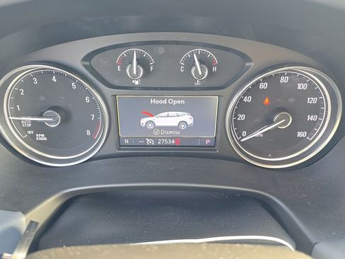 Used 2023 Buick Enclave Essence w/ Sport Touring Edition FWD image 10