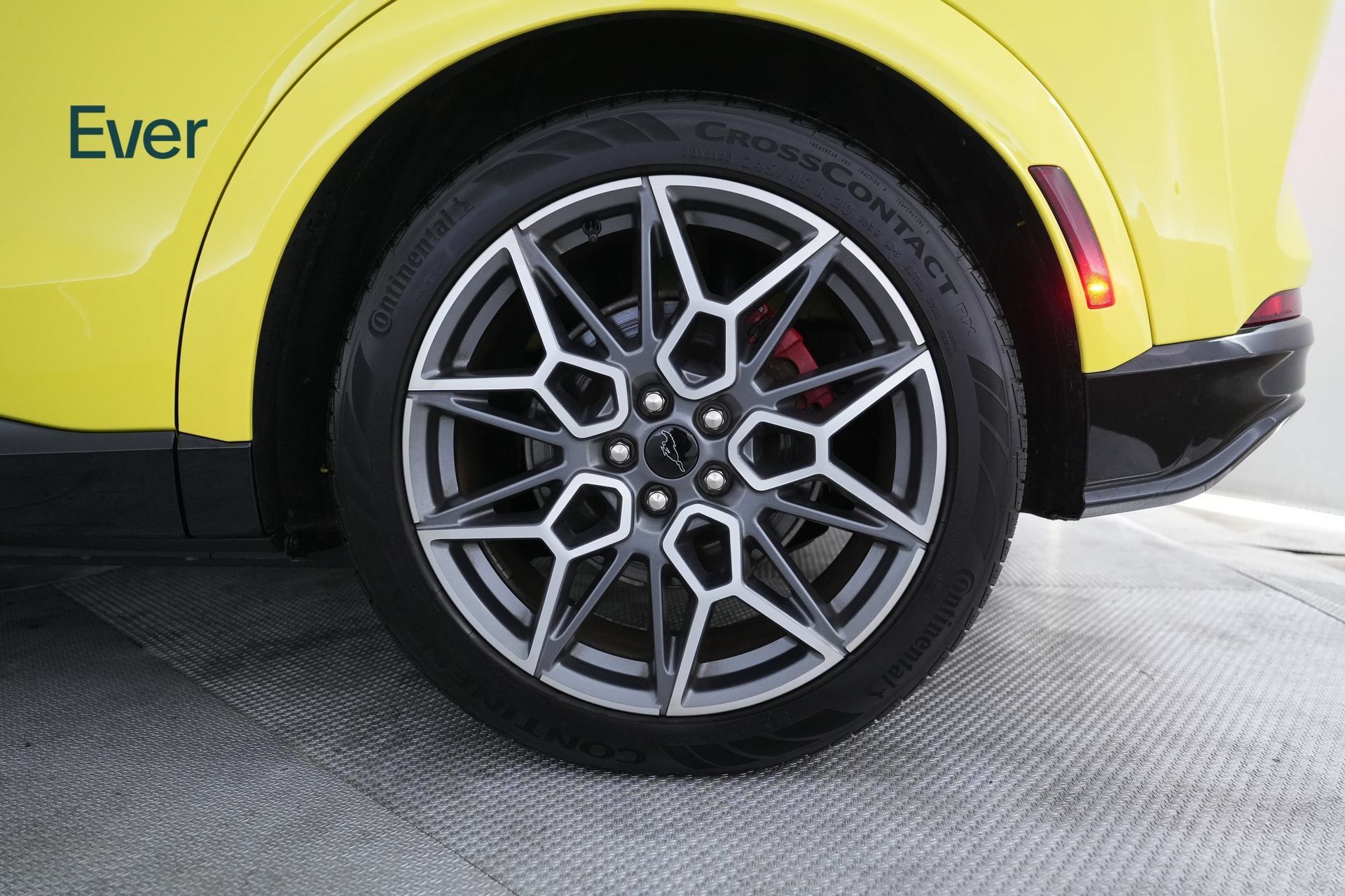 Used 2025 Ford Mustang Mach-E GT AWD/4WD image 9