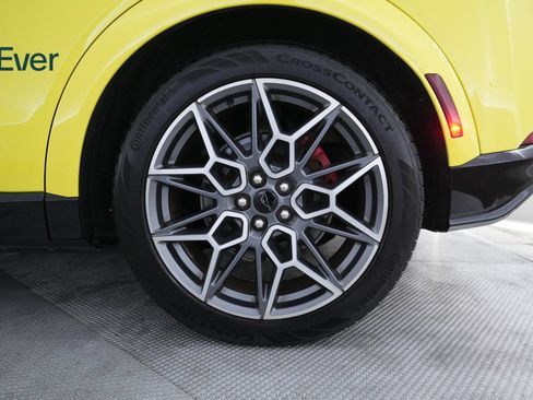 Used 2025 Ford Mustang Mach-E GT AWD/4WD image 9