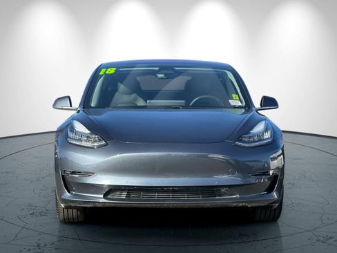 Used 2018 Tesla Model 3 Long Range image 9