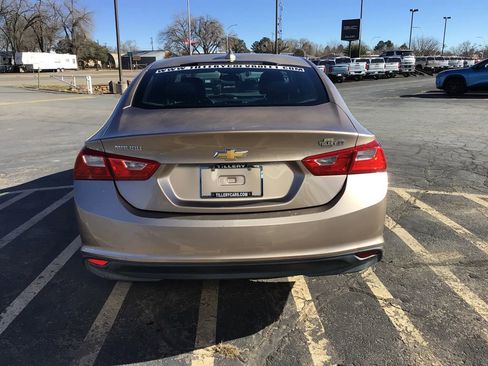 Used 2018 Chevrolet Malibu LT image 5