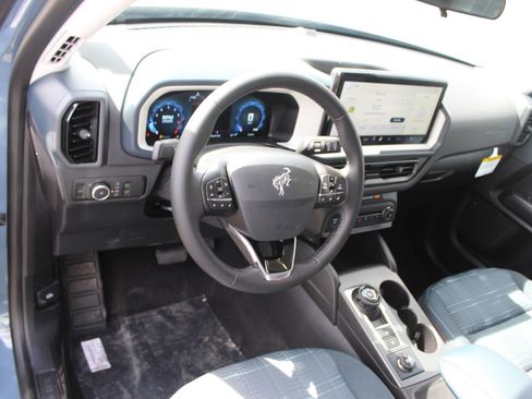 New 2025 Ford Bronco Sport Heritage w/ Convenience Package image 14