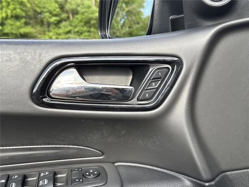 Used 2022 Dodge Durango R/T AWD/4WD image 18