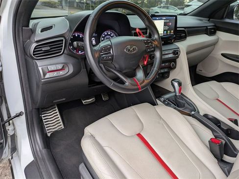 Used 2020 Hyundai Veloster Turbo Ultimate image 12