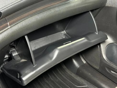 Used 2015 Honda CR-V Touring image 39