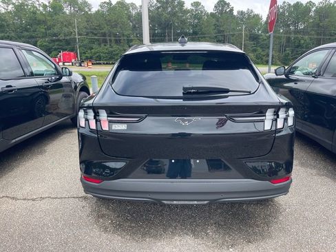 New 2025 Ford Mustang Mach-E Premium image 10