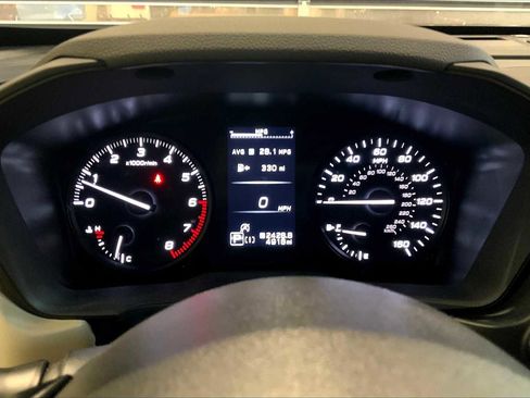 Certified 2025 Subaru Forester image 24