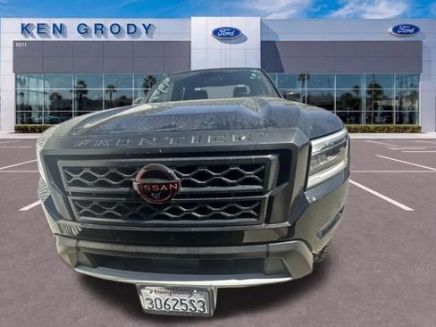 Used 2023 Nissan Frontier PRO-4X w/ Pro Convenience Package AWD/4WD image 3