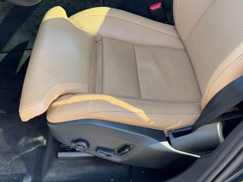 Certified 2023 Volvo XC60 B6 Ultimate image 25