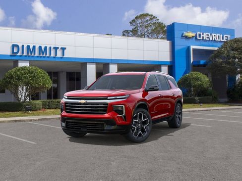 New 2026 Chevrolet Traverse High Country w/ LPO, Floor Liner Package AWD/4WD image 8