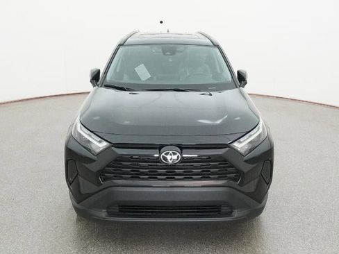 New 2025 Toyota RAV4 XLE image 15