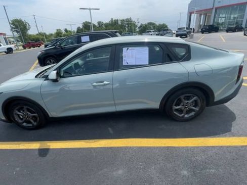 Used 2025 Kia K4 FWD image 7