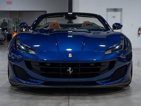 Used 2020 Ferrari Portofino RWD image 67