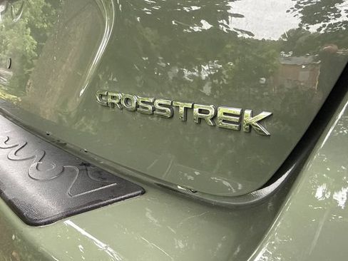 Used 2024 Subaru Crosstrek 2.5i Limited AWD/4WD image 16