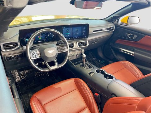 Used 2024 Ford Mustang Premium image 22